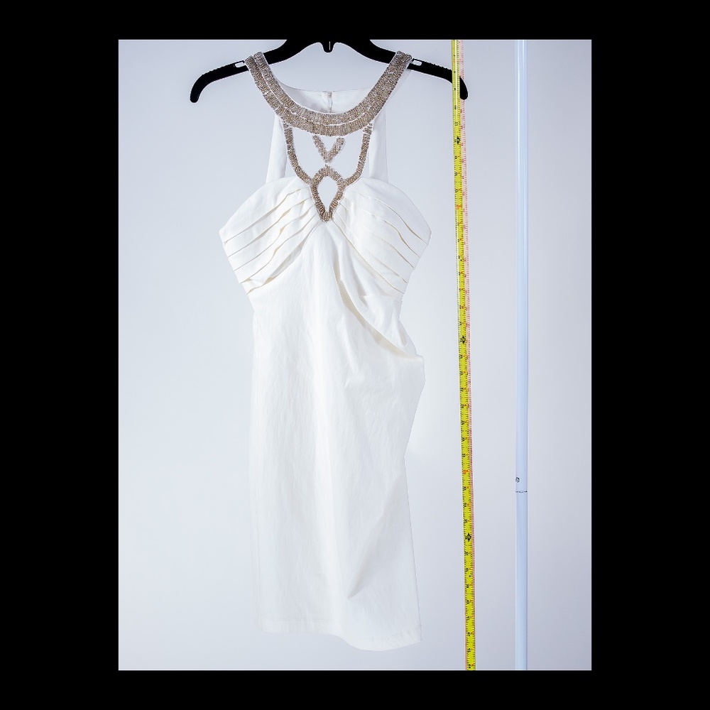 GORGEOUS WHITE/GOLD DRESS